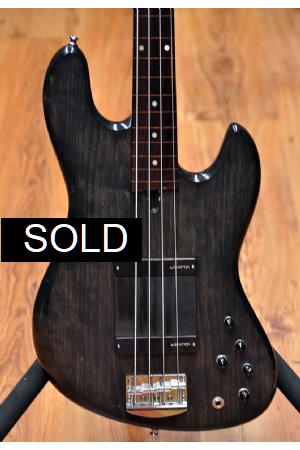 Lorita Reference Tomas Merlo Signature Fretless Lorita Reference Tomas Merlo Signature Fretless